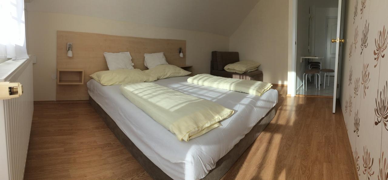 Szaloky Apartmanhaz Gyenesdias Ngoại thất bức ảnh