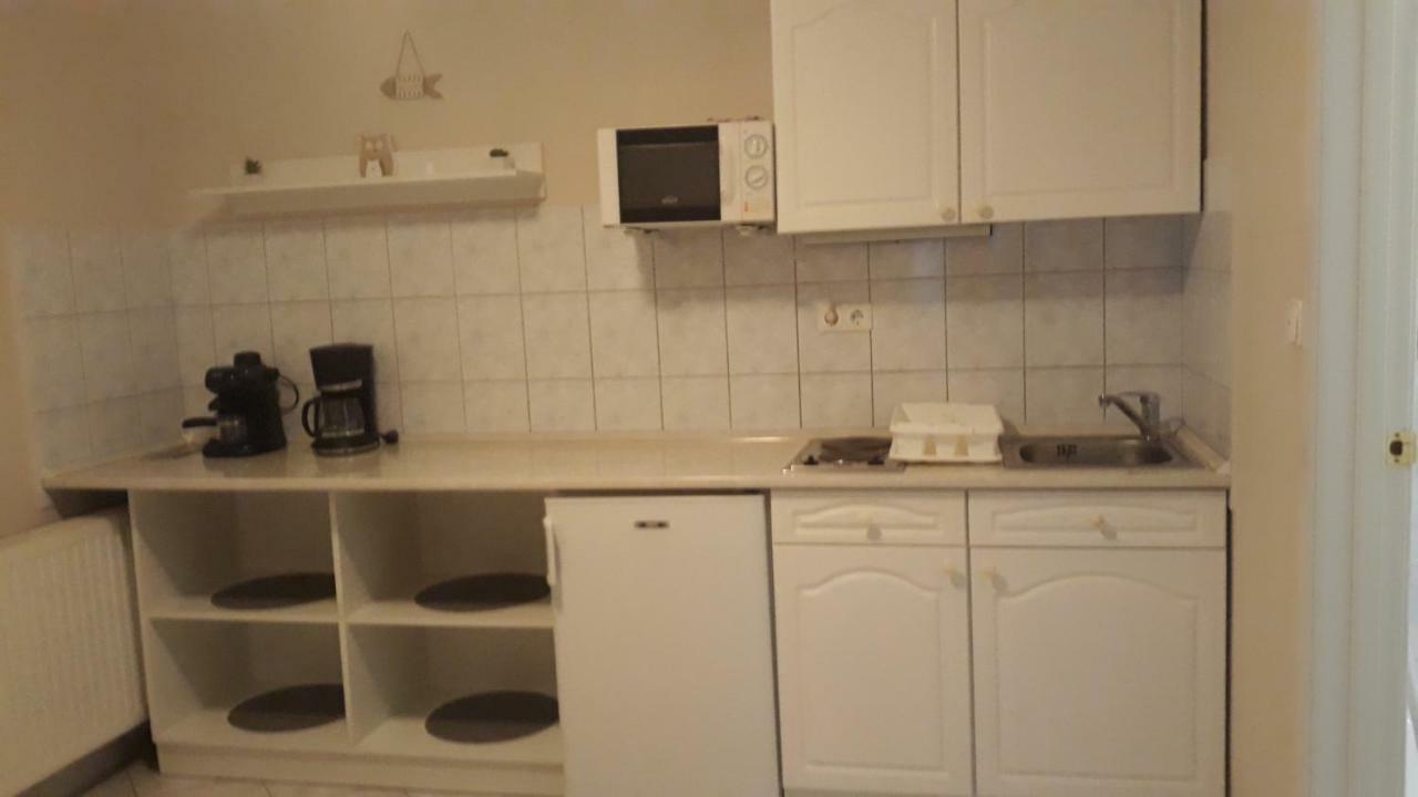 Szaloky Apartmanhaz Gyenesdias Ngoại thất bức ảnh